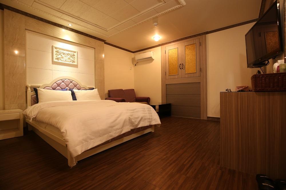 Hera Motel Теджон Екстер'єр фото